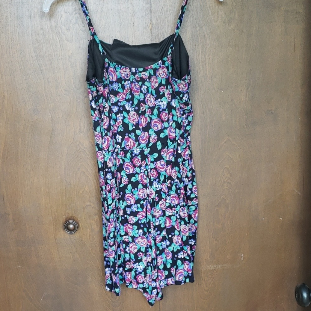 Romper - Picture 3 of 3